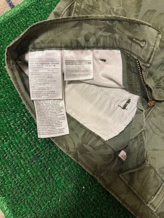 Pantalon corto levis entrega en persona