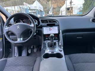 Peugeot 3008 2015