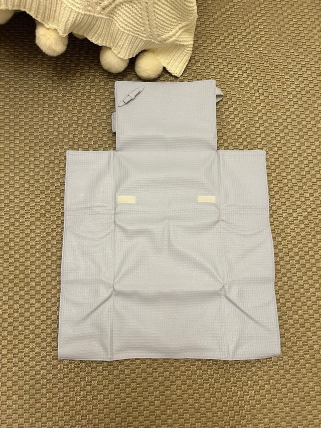 Cambiador de bebe plegable