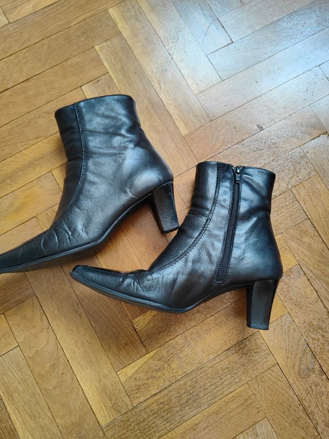 Botín piel Modabella 40