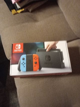 Nintendo Switch 