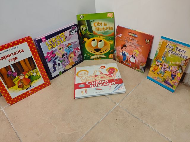 Libros varios infanles y otros. Mirar fotos