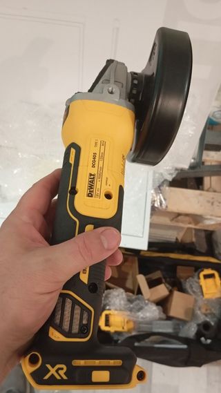 Kit Dewalt atornillador pladur radial bateria 5ah
