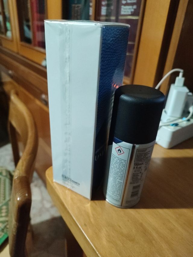 Doccia sciampo Leather + deodorante spray