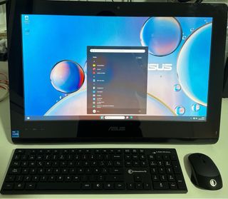 AIO Asus I7 8 GB 500 GB SSD, 1 TB HDD Y W11