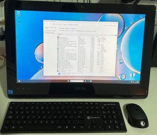 AIO Asus I7 8 GB 500 GB SSD, 1 TB HDD Y W11