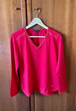 Jersey rojo fino de Tintoretto