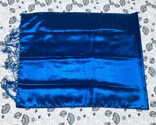 Pañuelo Azul Oscuro Espejo Brillante 180x70 CM
