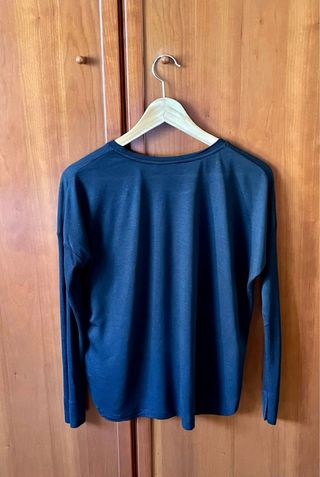 Jersey fino azul marino de Massimo Dutti