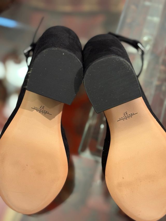 Zapatos tacón cuadrado con pulsera 37