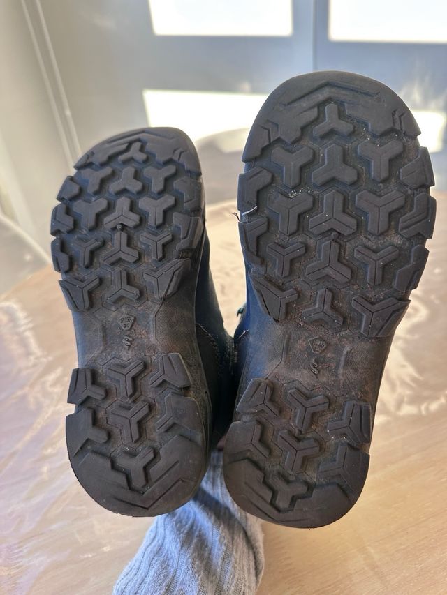 Botas montaña niño talla 35 Quechua