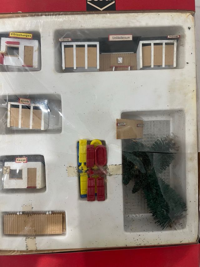 Construcción H0: elementos de bañistas