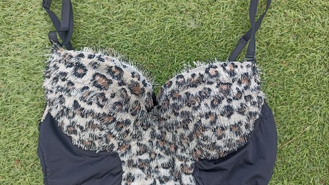 Picardías negro y tigre