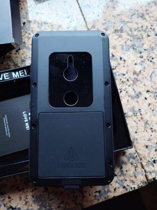 Cover protettiva per smartphone 