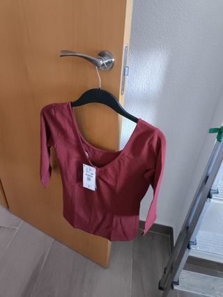 Camiseta a estrenar Bershka talla L