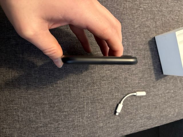 Iphone 7 128 gB color negro