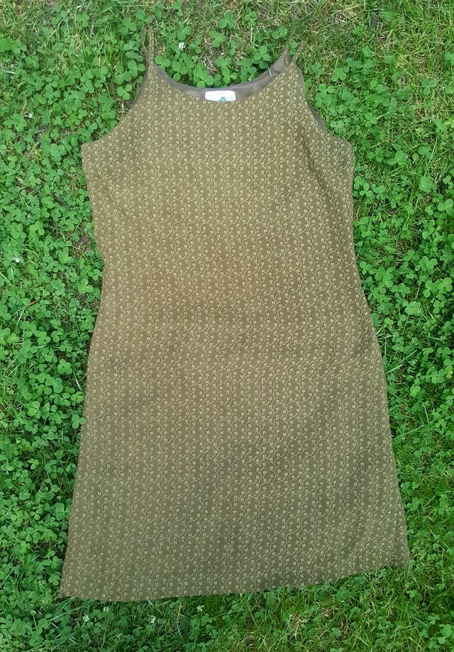 Minivestido tirantes verde estampado florecitas