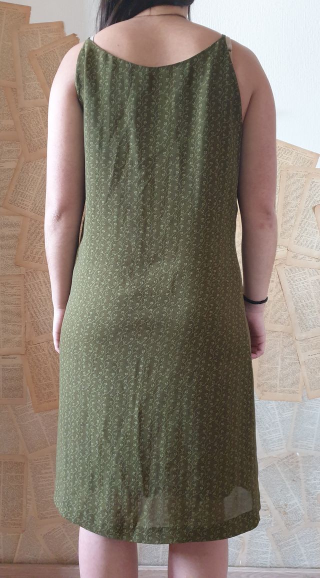 Minivestido tirantes verde estampado florecitas