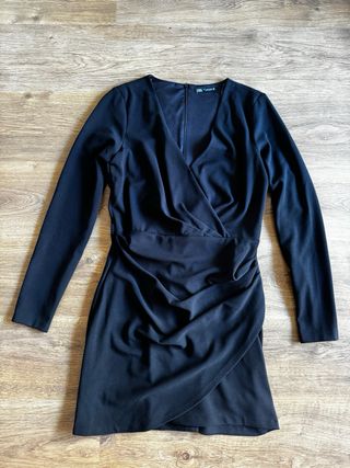Vestido negro fiesta mujer noche vieja ZARA nuevo