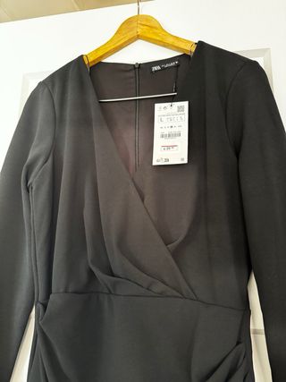 Vestido negro fiesta mujer noche vieja ZARA nuevo