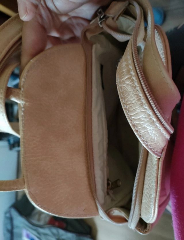 Mochila de piel hecha en España