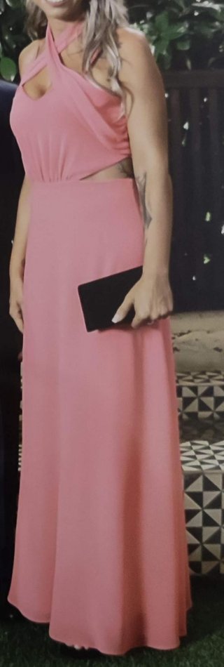 CHOLLO!!!!! Vestido color coral.