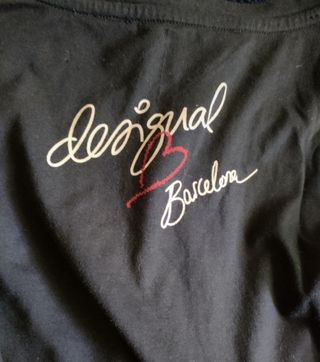 Camiseta manga larga.Desigual. Nueva.