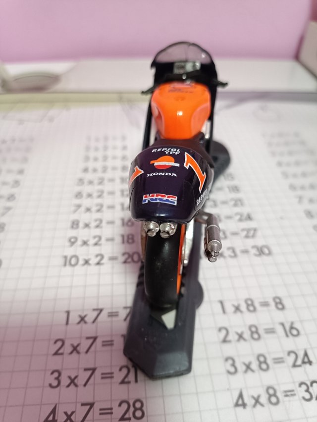 HONDA NSR    MOTO MAQUETA