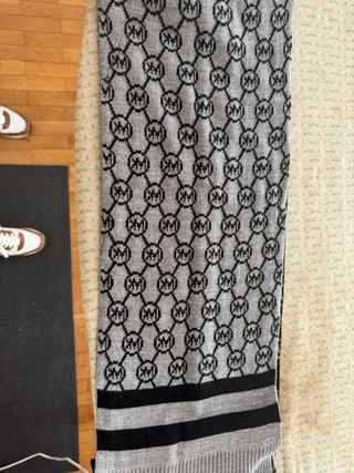 BUFANDA REVERSIBLE MICHAEL KORS