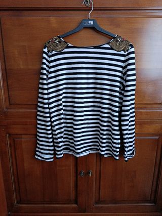 Jersey de rayas con abalorios 