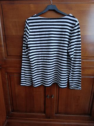 Jersey de rayas con abalorios 