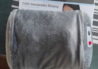 Cojín cervical masajeador shiatsu 