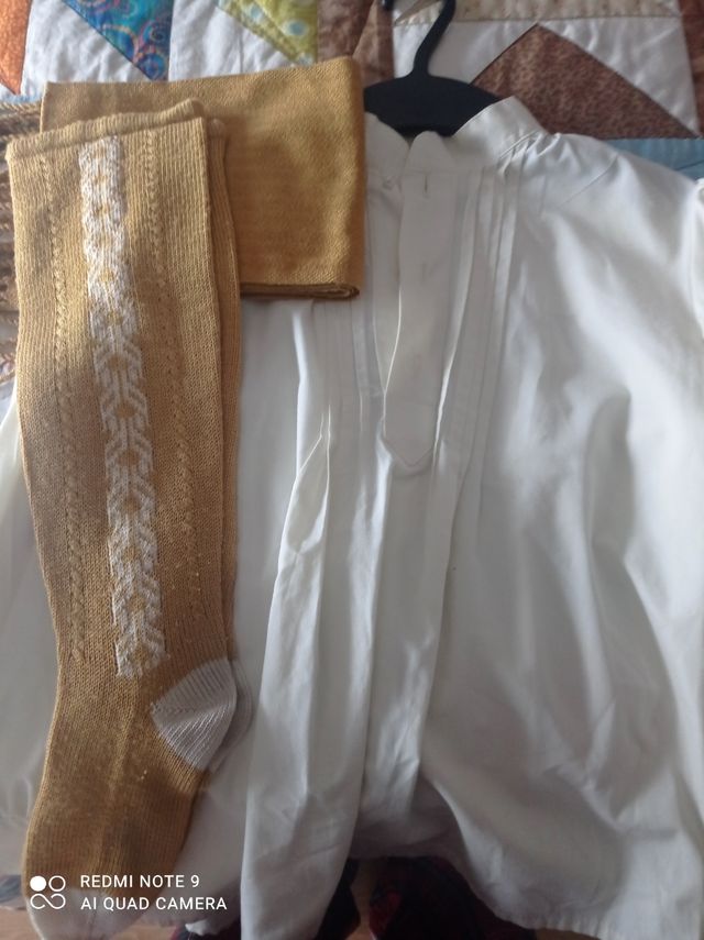 Saraguell niño talla 8