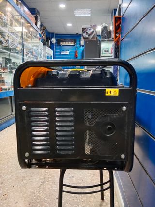 Grupo generador eléctrico 