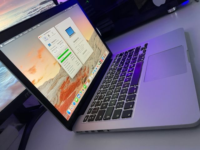 MacBook Pro 13”