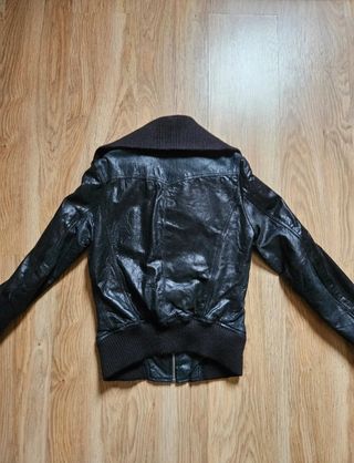 Stradivarius Biker Chaqueta (talla M)