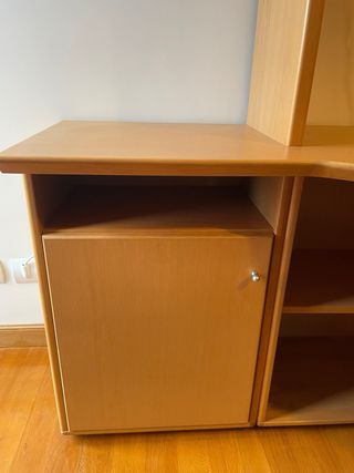 Conjunto escritorio doble con librería  y sillas 