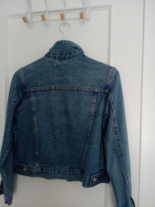 Cazadora vaquera talla S, M nueva sin estrenar