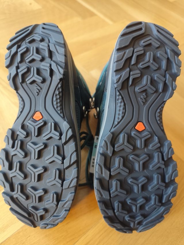 bota montaña mujer quechua mh100 t37