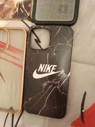Funda iPhone 13