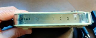 Switch Netgear Gigabit 5 puertos
