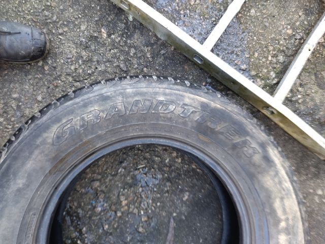 245 70 17 108S DUNLOP