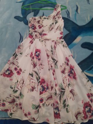 Vestido corto fiesta.