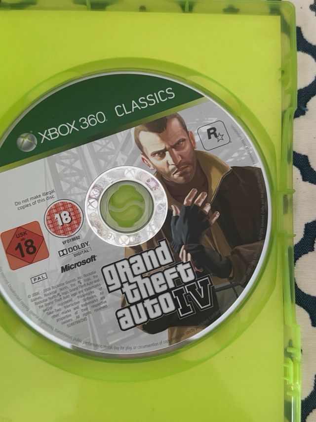 Grand theft auto IV XBOX 360