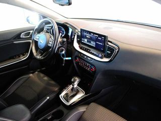 Kia Ceed 1.6 CRDi 100kW (136CV) DCT Business