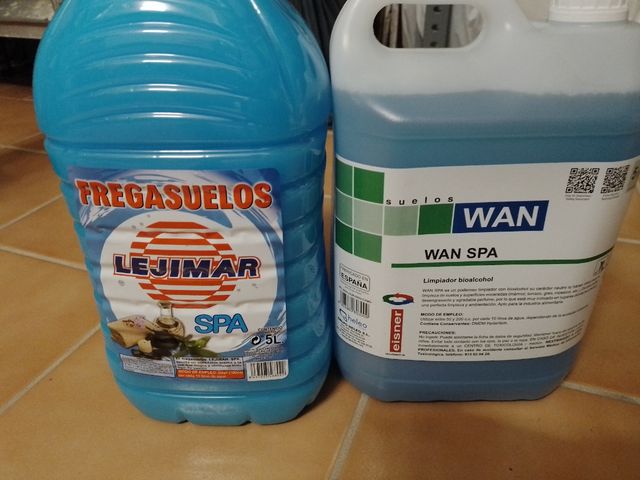 Líquido fregasuelos