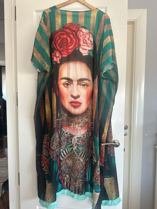 FRIDA KAHLO