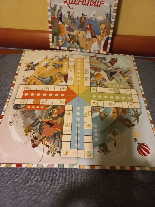 Juego LITERATOUR.Juego sobre libros.