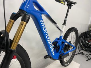 BICI ELECTRICA LIGERA MONDRAKER NEAT RR SL M, L, X