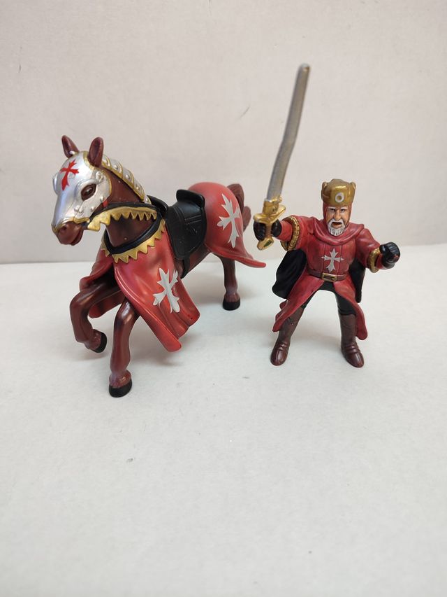 Figura Caballo con Rey Medieval  de Simba
